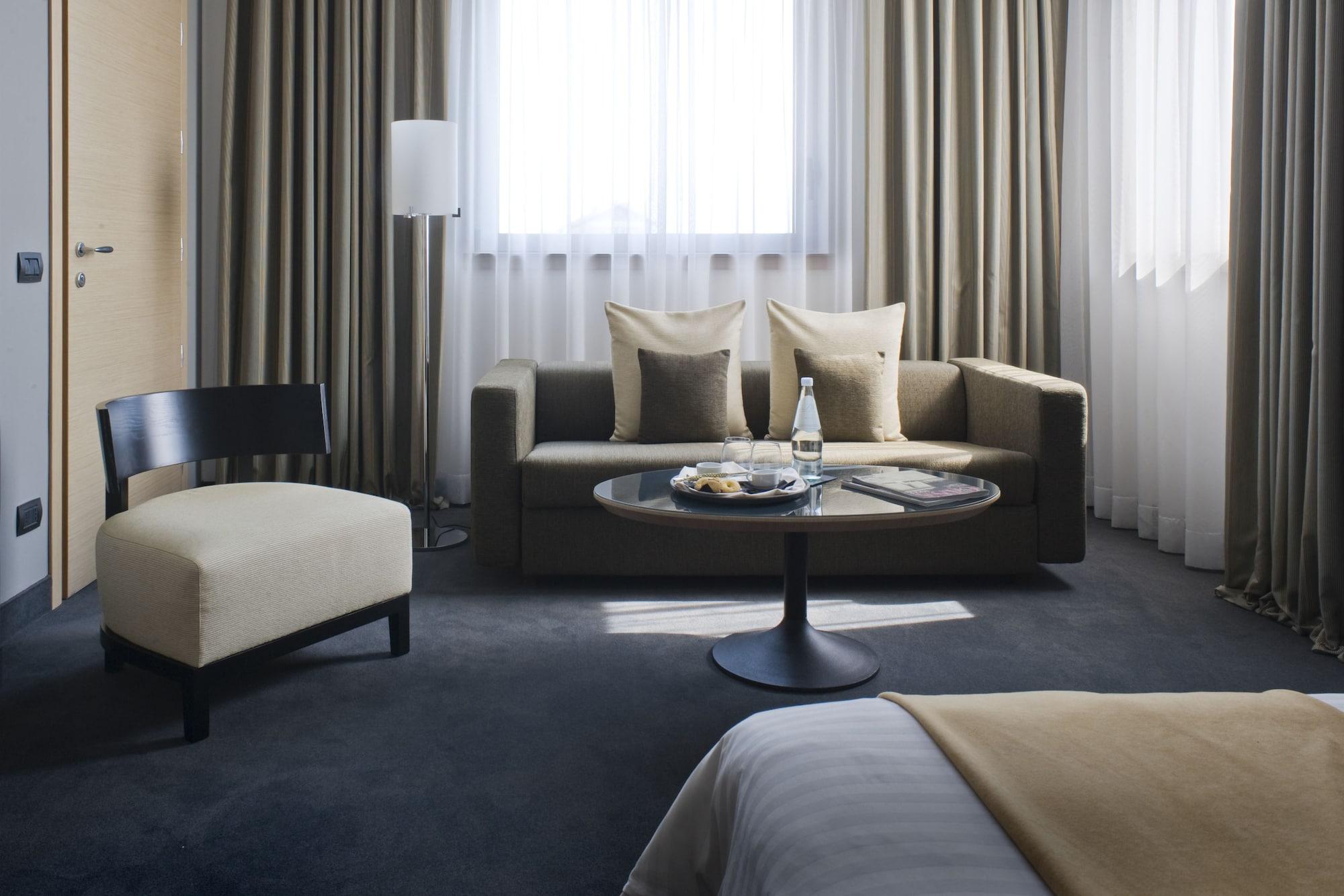 Hotel Domina Milano Fiera Novate Milanese Esterno foto