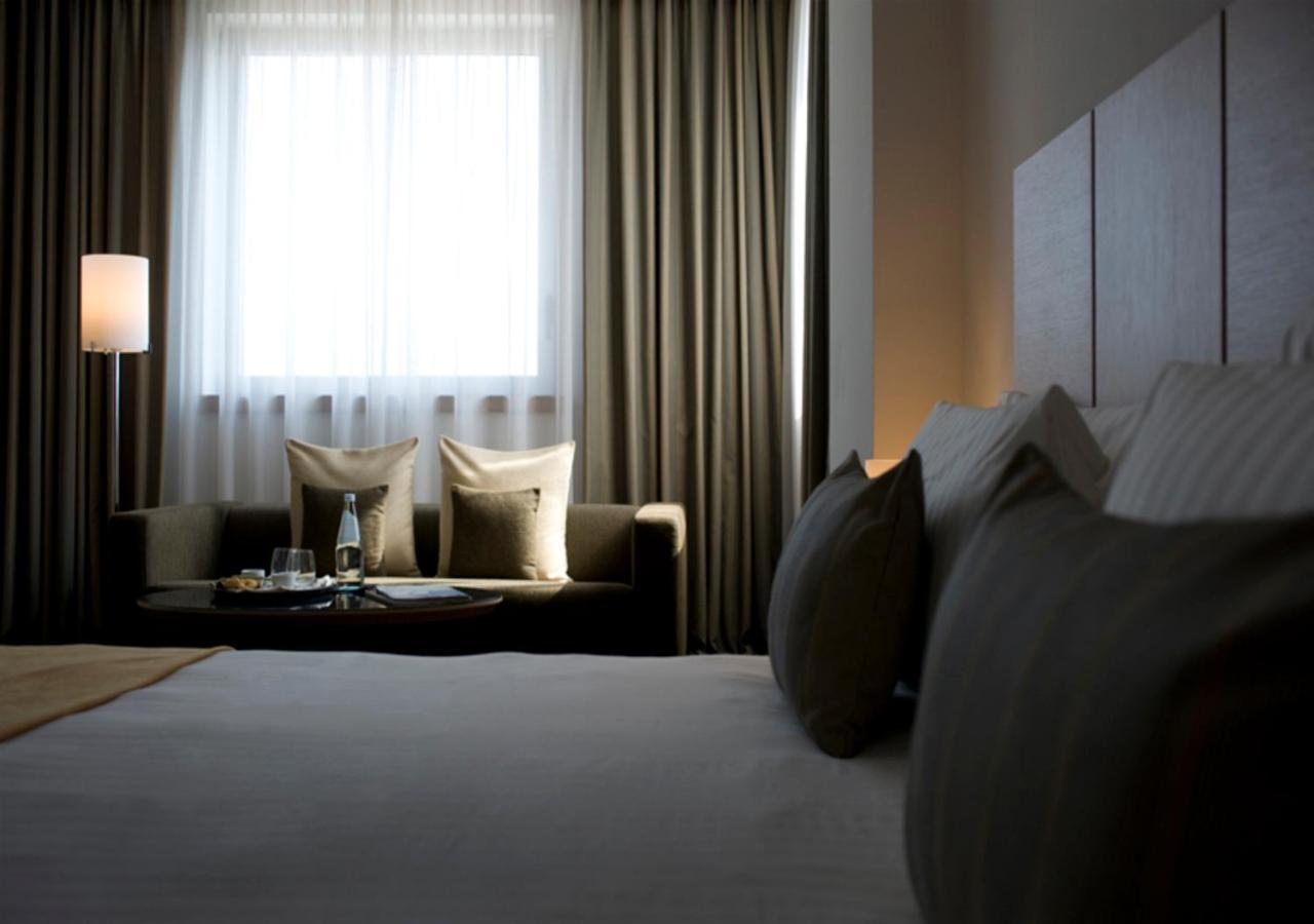 Hotel Domina Milano Fiera Novate Milanese Esterno foto