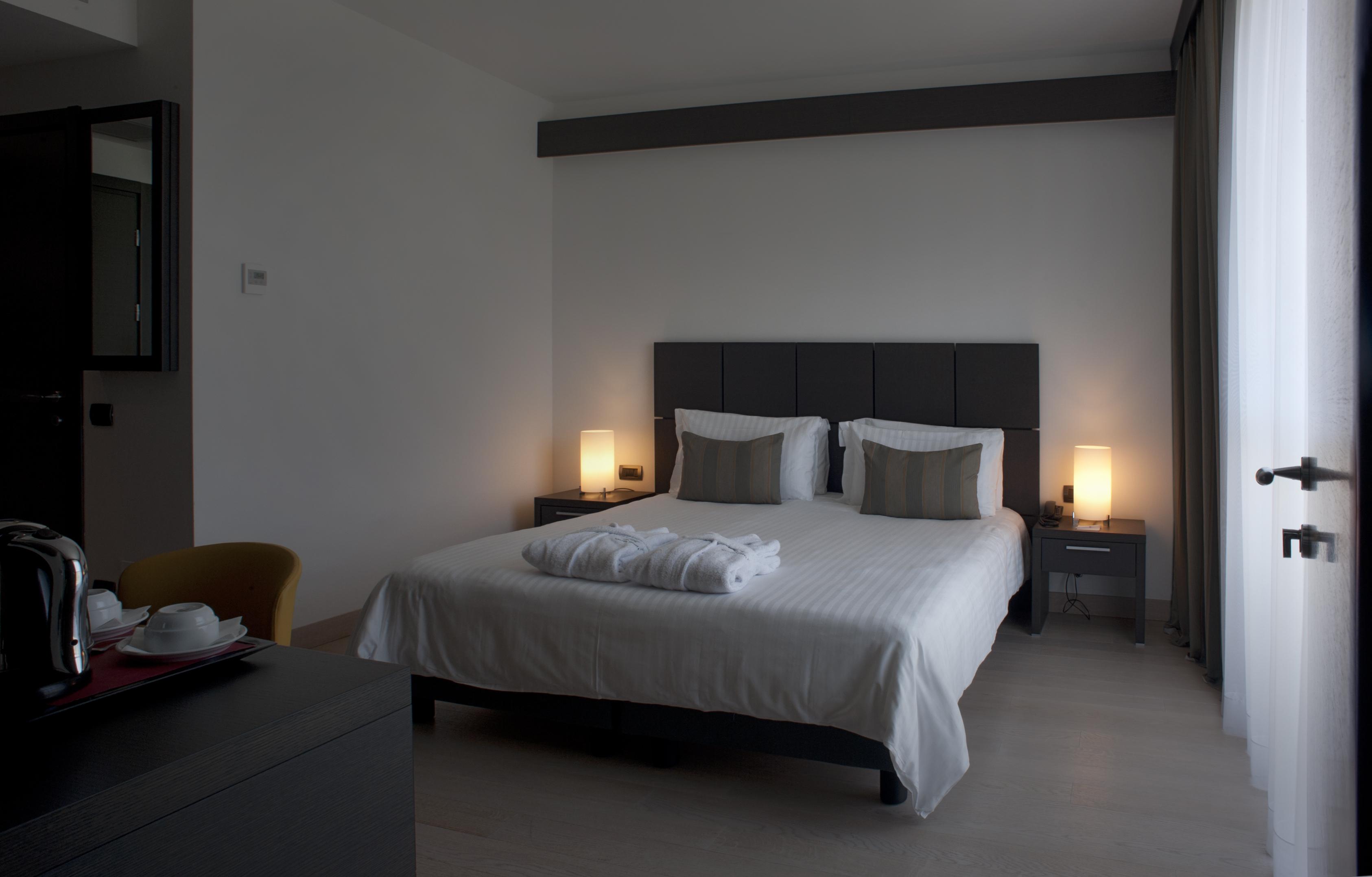 Hotel Domina Milano Fiera Novate Milanese Esterno foto