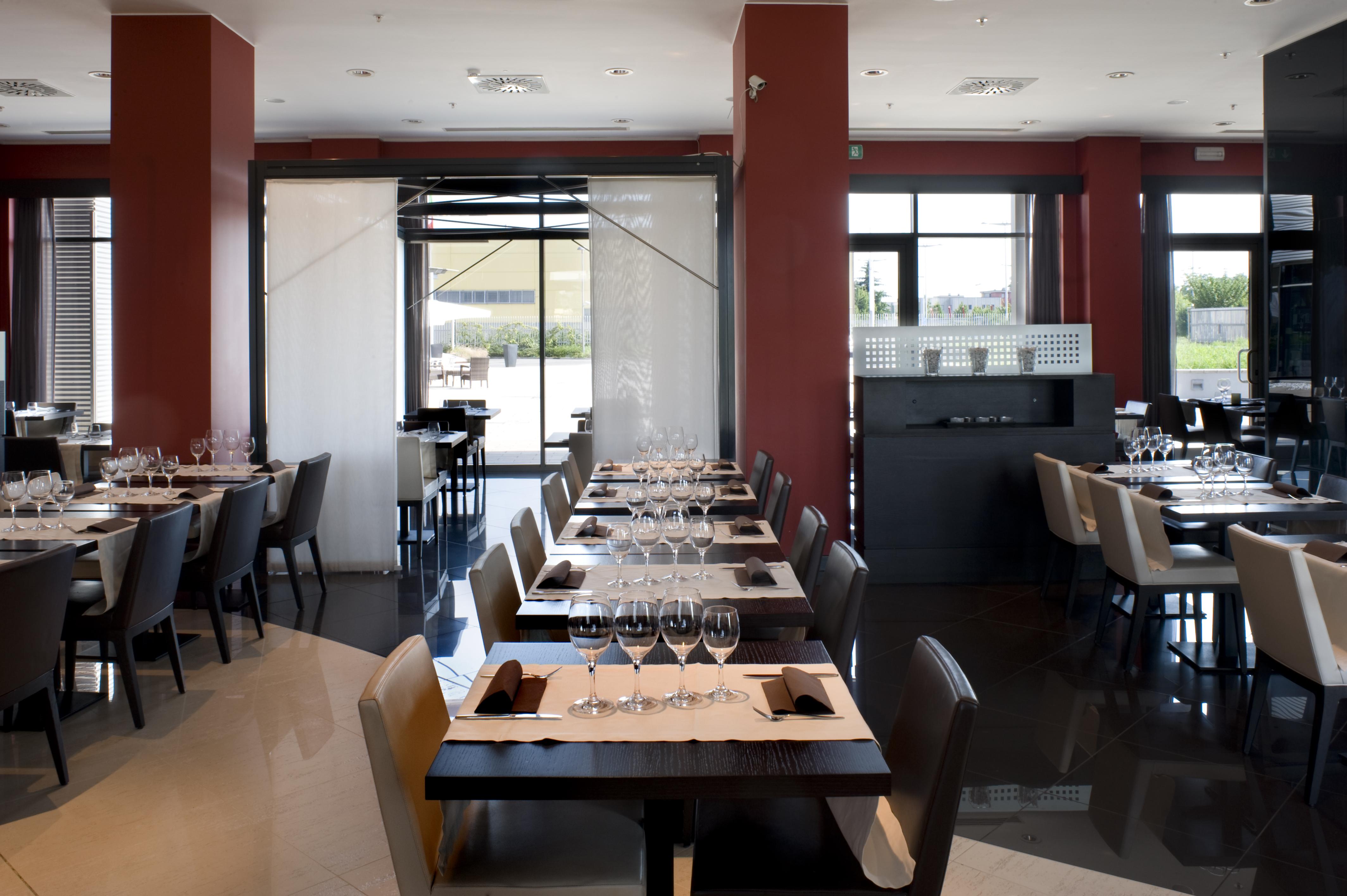 Hotel Domina Milano Fiera Novate Milanese Esterno foto