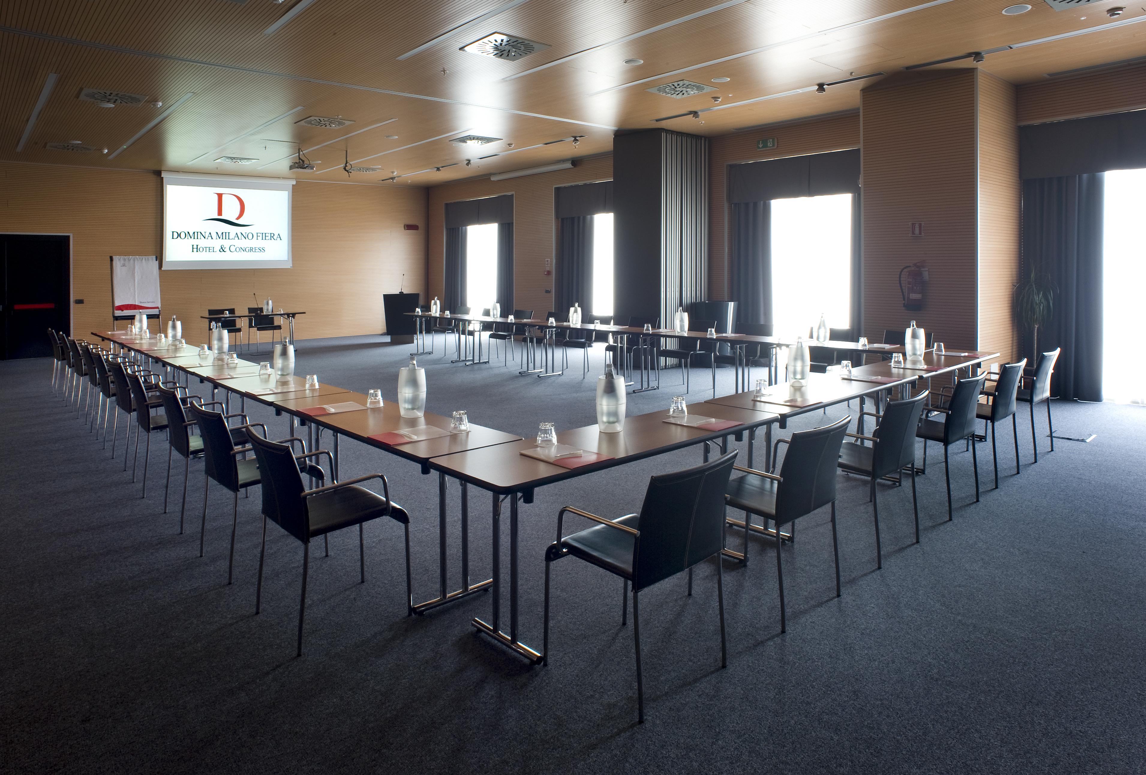 Hotel Domina Milano Fiera Novate Milanese Esterno foto
