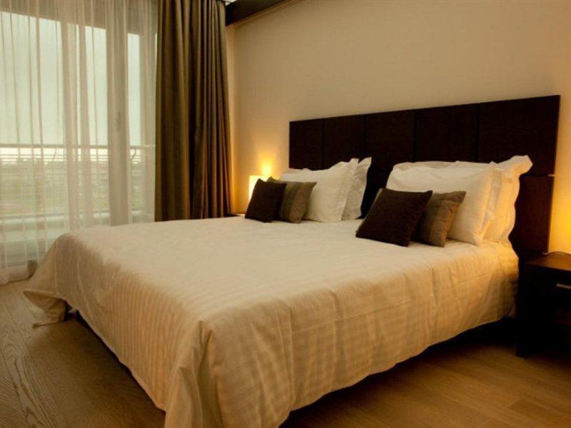 Hotel Domina Milano Fiera Novate Milanese Esterno foto