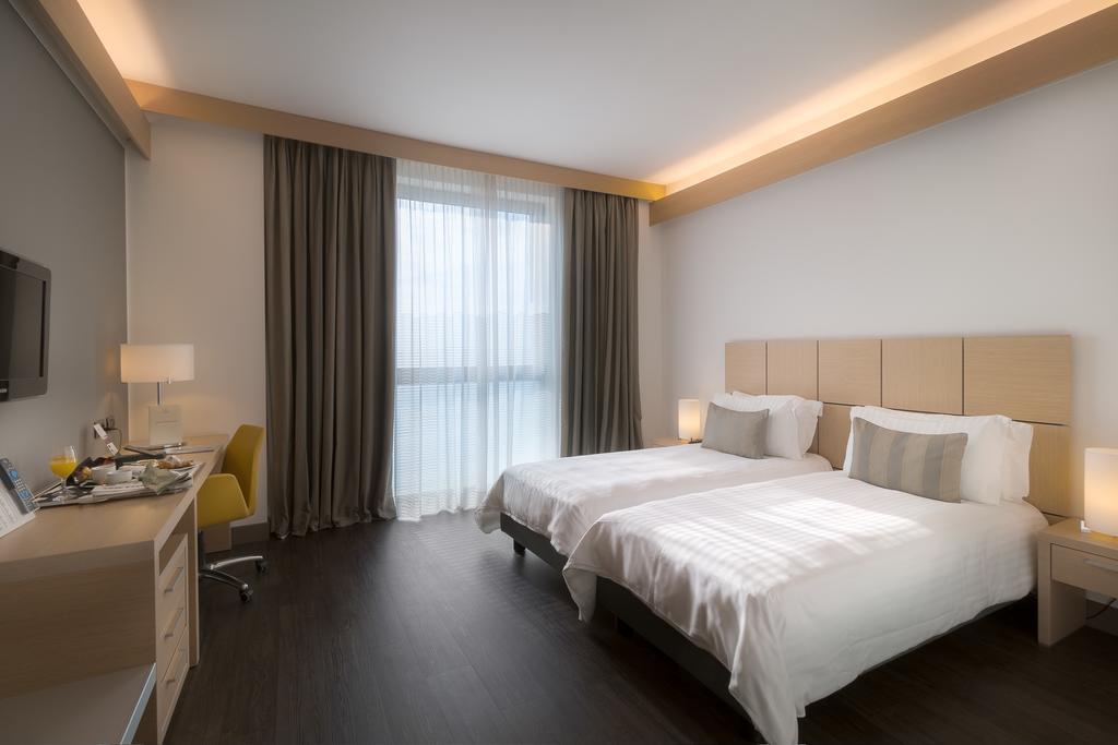Hotel Domina Milano Fiera Novate Milanese Esterno foto